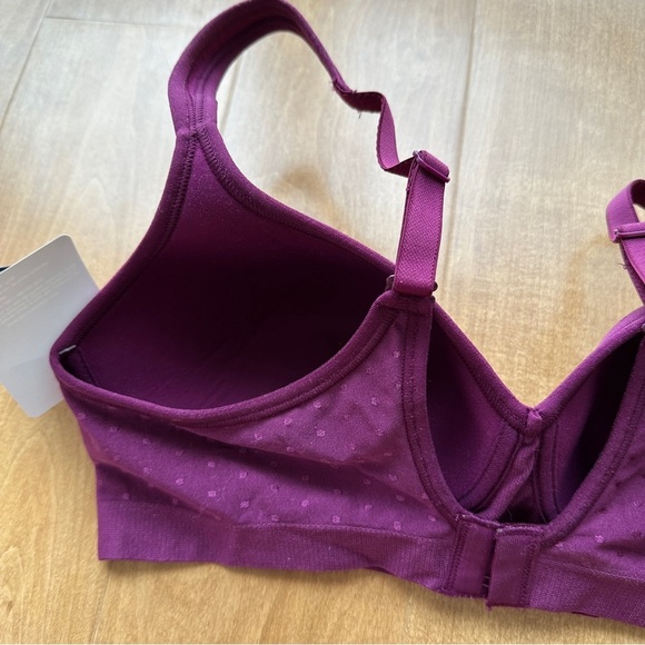Beauty By Bali Women's Foam Wirefree Bra Size 38B - Plum Purple Polka Dot - Picture 11 of 16
